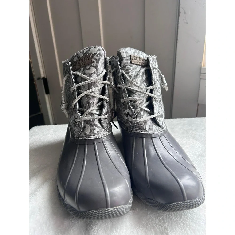 Sperry Saltwater Duck Boots Womens 12 Grey Metallic Leopard Excellent Waterproof